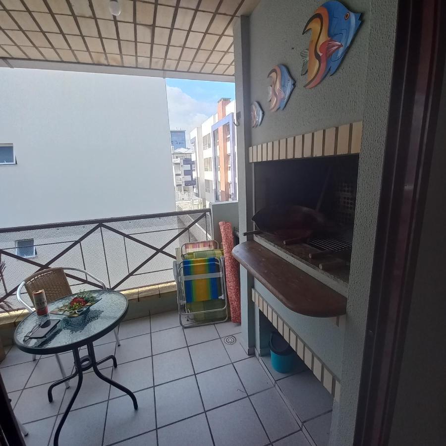 Apartamento Familia Com Piscina